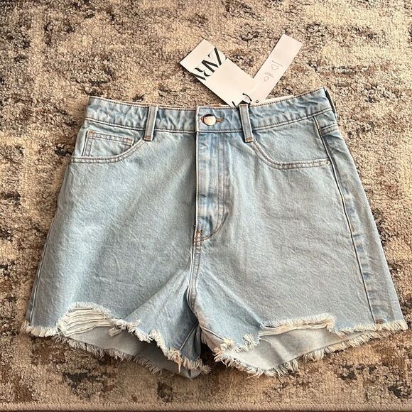 ZARA | Light Blue | HIGH RISE RIPPED HEM DENIM SHORTS - Picture 9 of 11